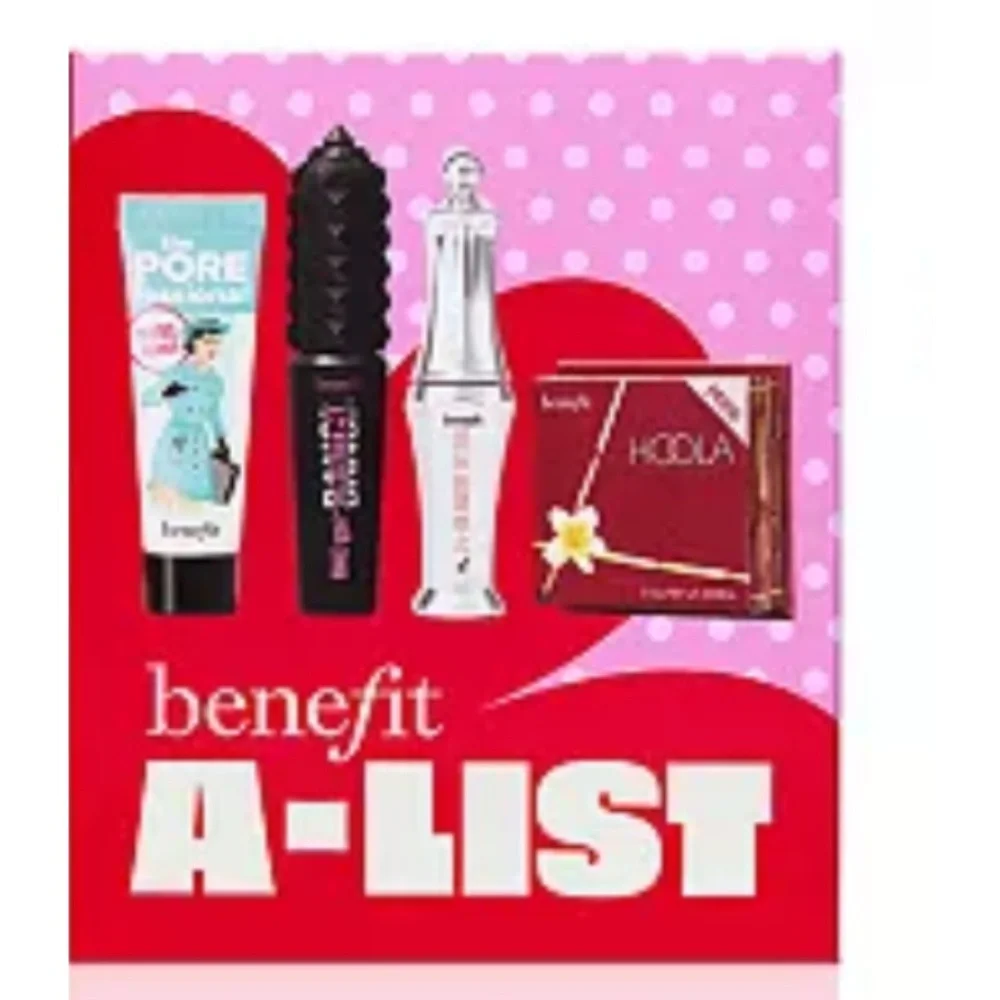 Benefit Cosmetics A-List Kit porefessional, bad gal bang, hoola & 24 hour brow